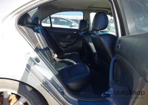 2006 Acura Tsx z USA, uszkodzony, nr VIN JH4CL96986C029234